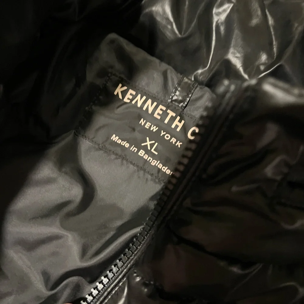 Kenneth Cole Shiny Black Jacket - Picture 3 of 3